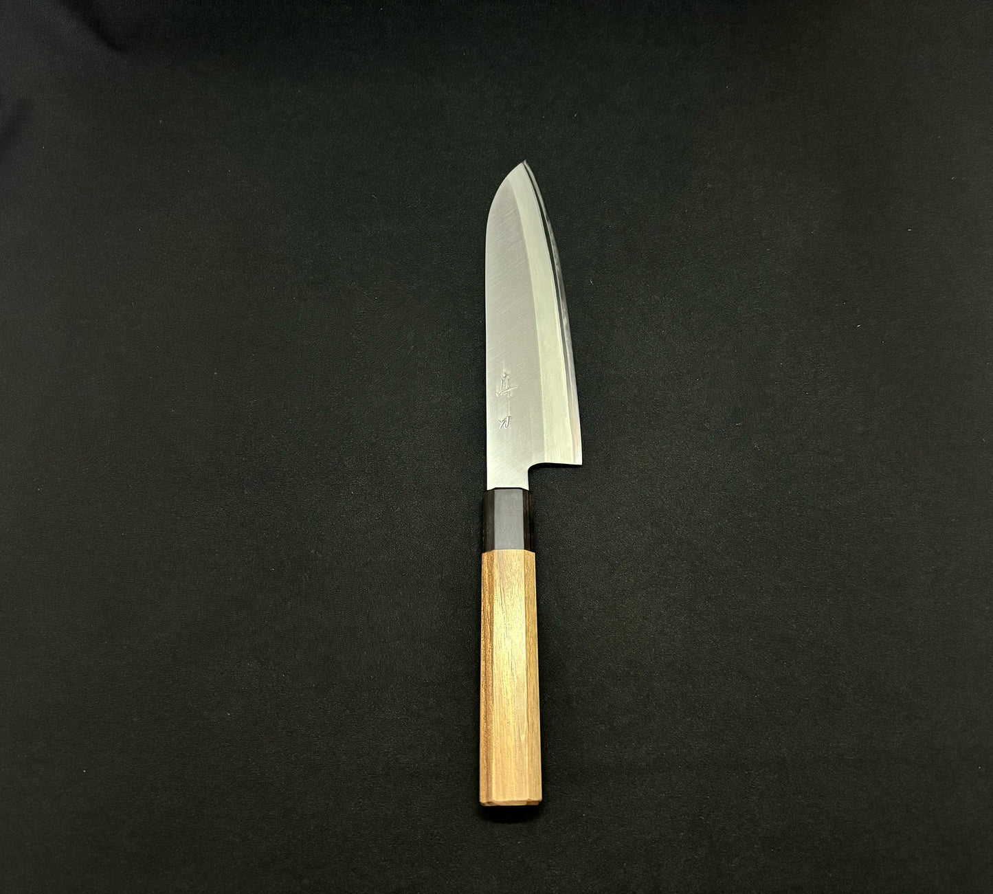 Aogami Super Santoku 180mm Walnut Handle